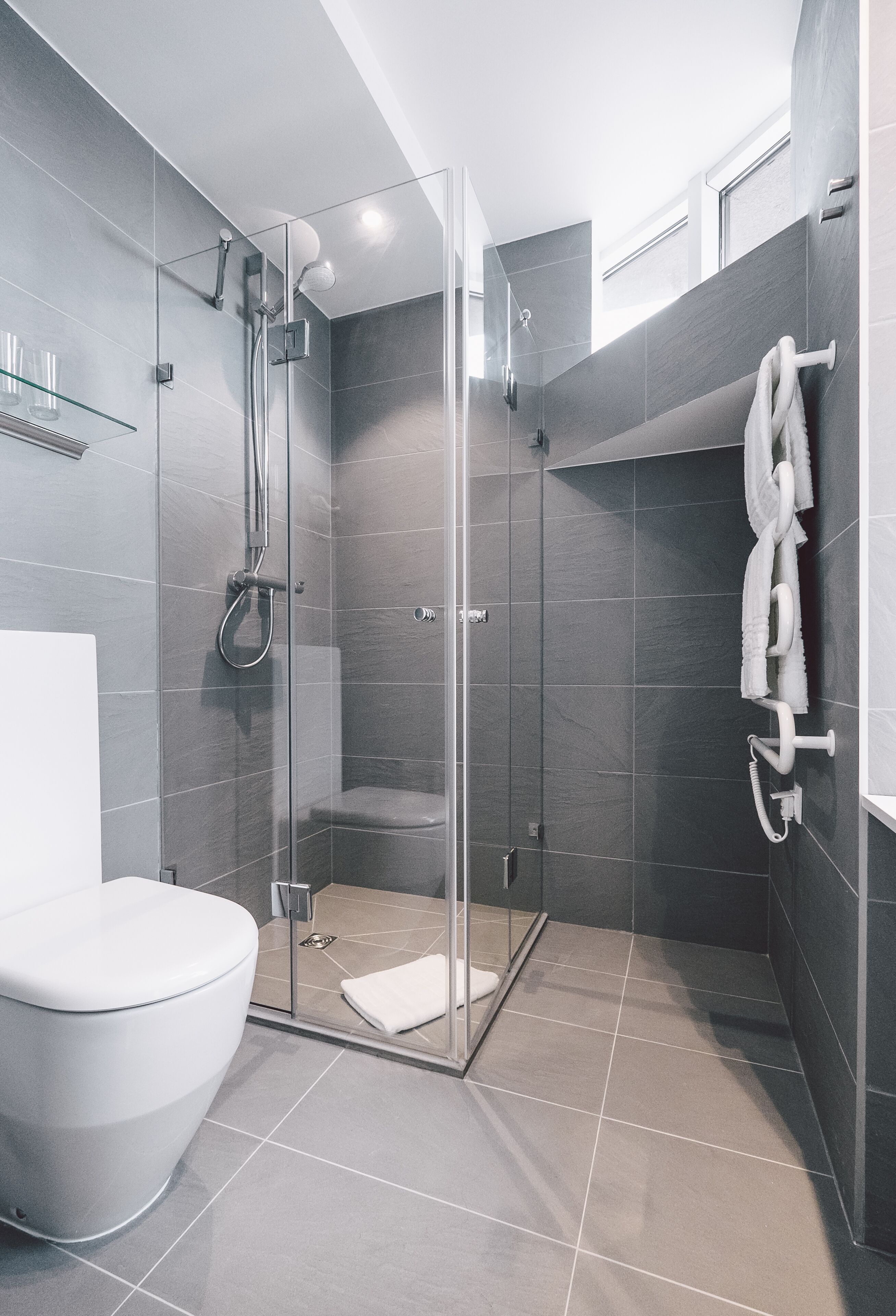 Coffres-forts dans les chambres, bureau