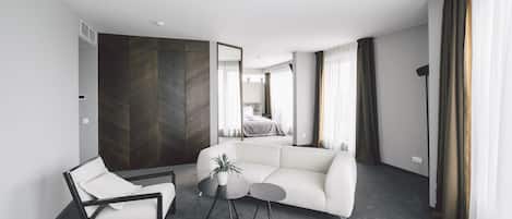 Habitación presidencial doble | 1 dormitorio, caja fuerte, escritorio