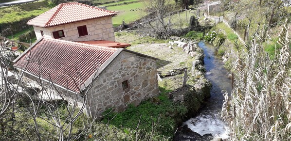 Property grounds - Moinho renovado e vintage (VILA NOVA DE MUIA)