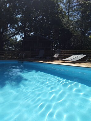 Piscine extérieure, piscine chauffée