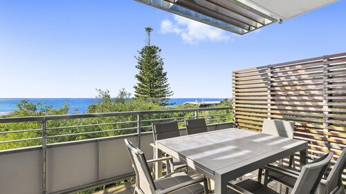 Point Grey Apartment 16