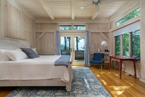 3 dormitorios, tabla de planchar con plancha, wifi gratis y ropa de cama