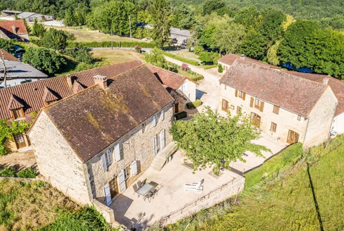 Domaine de Bardenat-Le Gîte du "Houx" à Marquay