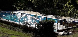 Piscine extérieure, piscine chauffée