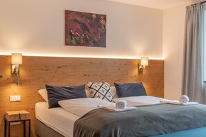 5 camere, Wi-Fi gratuito, lenzuola