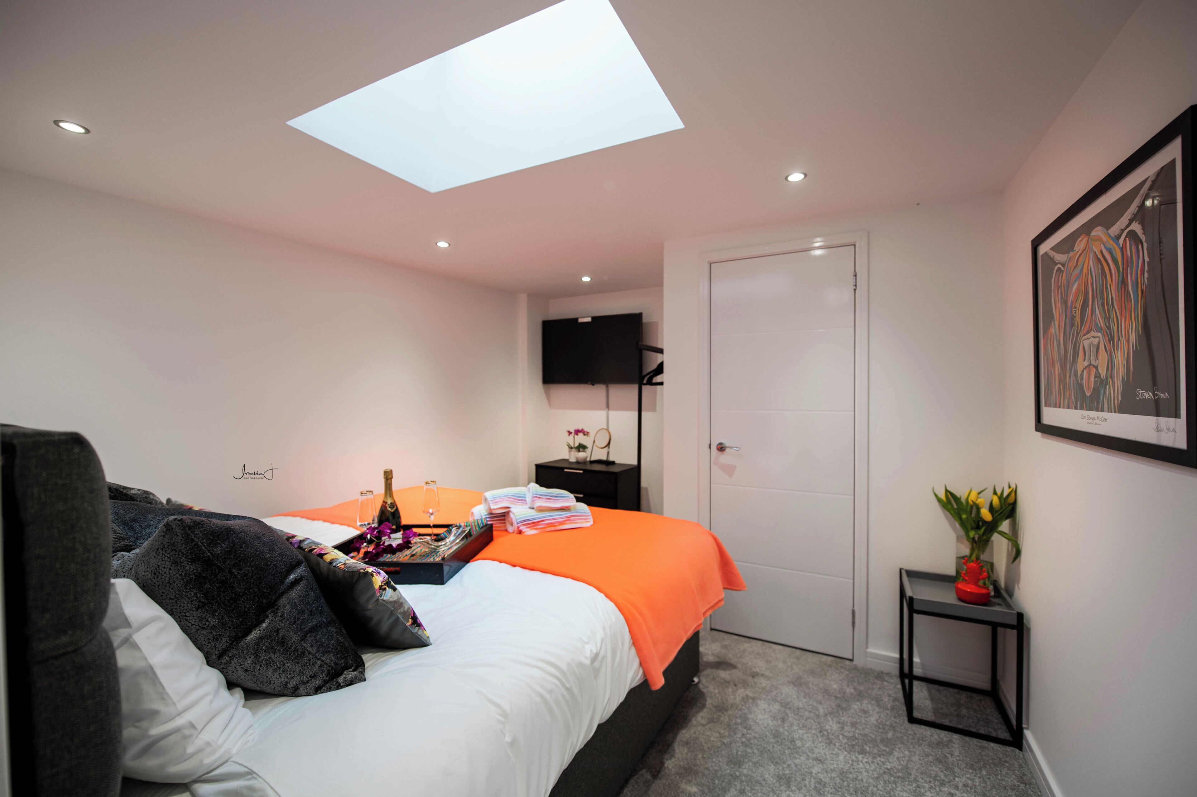1 bedroom, iron/ironing board, free WiFi