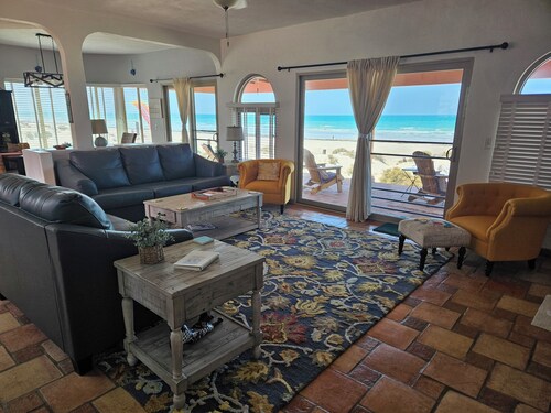 Casa CORTEZ!  Private BEACHFRONT Home 2 Bdrm sleeps 6 in beds.