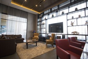 Lobby sitting area - Hyatt Place Saltillo (Saltillo)