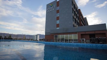 Outdoor pool, sun loungers