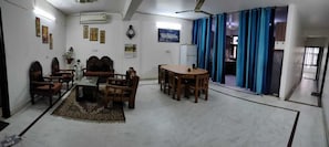 Reception - ADB Rooms Knights Inn (New Delhi)