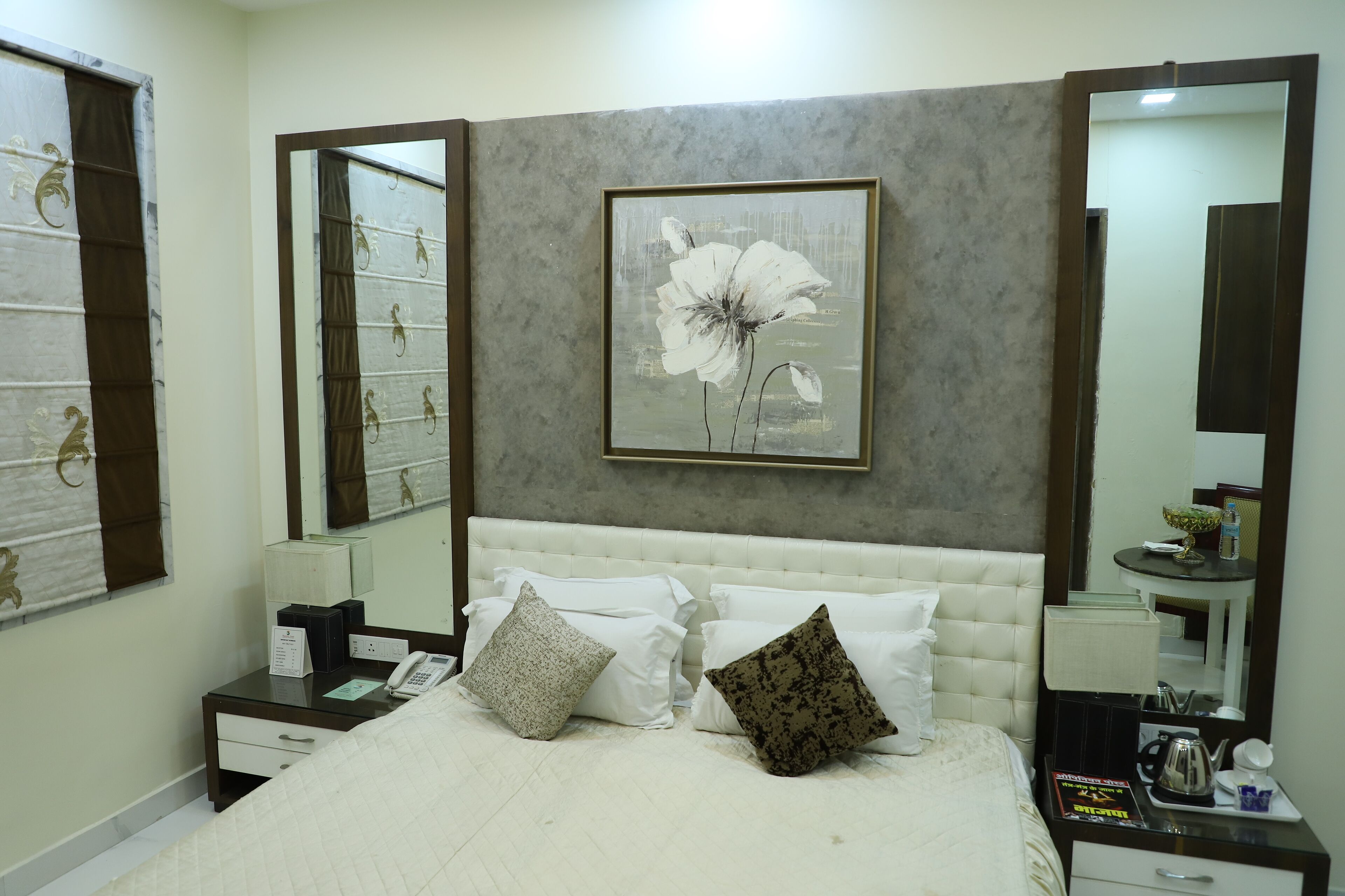 Ropa de cama de alta calidad, minibar y escritorio 