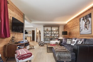 Fireplace, offices