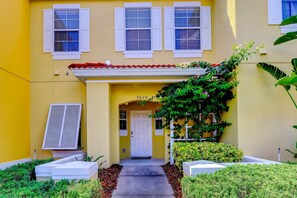 House (Private pool and enjoy all resort ame) | Exterior