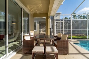 House (Champion Gate Resort.. Game room, pri) | Exterior