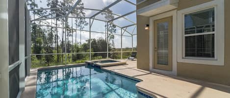 House (Champion Gate Resort.. Game room, pri) | 5 bedrooms, free WiFi