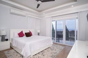 5 habitaciones y caja de seguridad en la habitación 