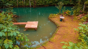 Exterior - Santuario de Ranas Valle Azul (San Lorenzo)