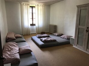 6 bedrooms