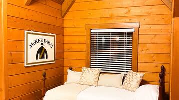 6 bedrooms, in-room safe, travel crib, free WiFi