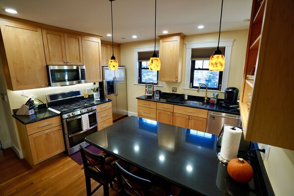 Fridge, microwave, oven, stovetop - "The In & Out Room" at TPH - Boston (Boston)