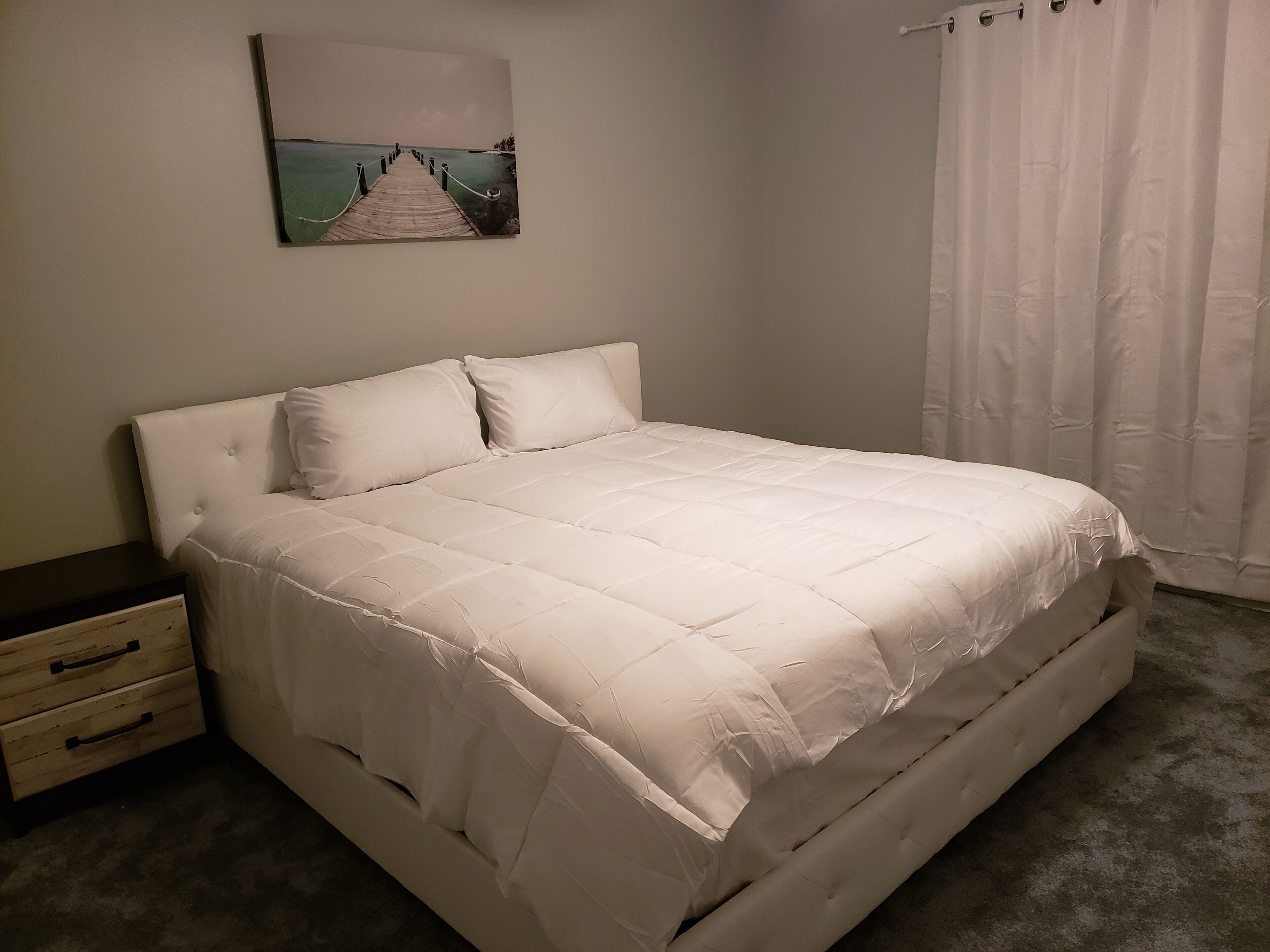 2 bedrooms, iron/ironing board, travel crib, free WiFi