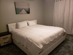 2 bedrooms, iron/ironing board, travel cot, free WiFi