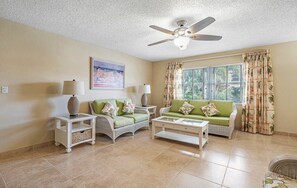 Basic-Apartment | Wohnbereich