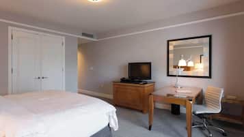 1 soverom, skrivebord, strykejern/-brett og wi-fi