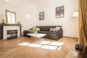 TV, fireplace, offices