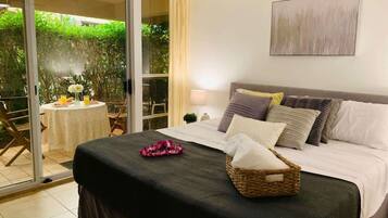 1 bedroom, desk, iron/ironing board, WiFi