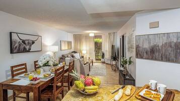 TV, Netflix, streaming services, offices