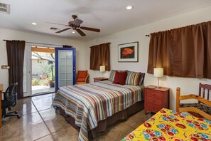 4 soverom, strykejern/-brett, wi-fi og sengetøy