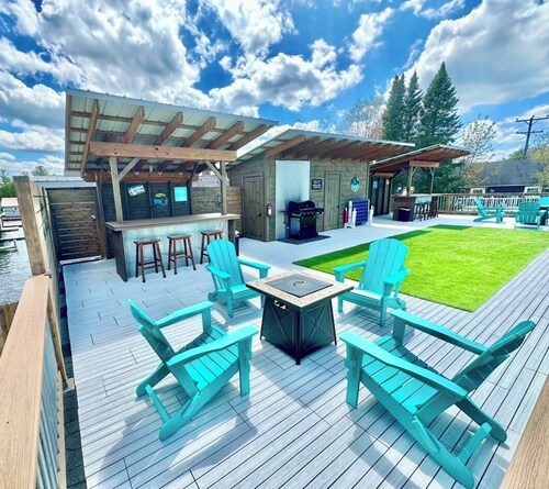 Torch Lake Sandbar Directly Across the Street With Indoor Boat Slip Unit A