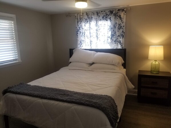 3 Schlafzimmer, Bügeleisen/Bügelbrett, WLAN, Bettwäsche