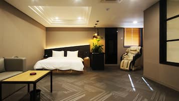 Room (Special, Massage Chair) | Free WiFi, bed sheets