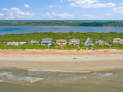 Spacious Oceanfront 4 br/3ba Close to TPC and St Augustine