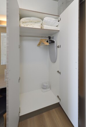 Exclusive-Suite, Nichtraucher | 1 Schlafzimmer, laptopgeeigneter Arbeitsplatz, Bügeleisen/Bügelbrett