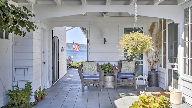 Terrace/patio - Fire Pit, Views & Beach Access: Waterfront Escape! (University Place)