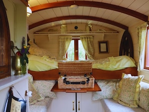 1 bedroom, Internet, bed sheets