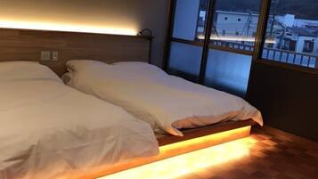 5 habitaciones, decoración personalizada y muebles diferentes