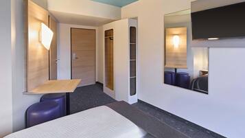 Escriptori i espai de treball apte per a portàtils