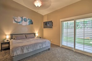 3 bedrooms, desk, Internet, bed sheets - Indio Oasis w/ Private Saltwater Pool & Bar! (Indio)