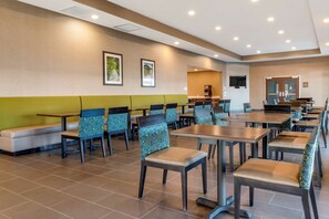 Free daily on-the-go breakfast - Comfort Suites Camp Hill-Harrisburg West (Camp Hill)