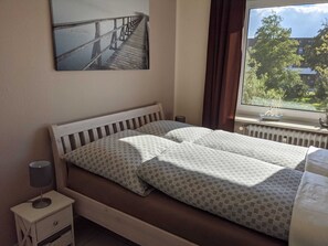 2 chambres, lit parapluie, Wi-Fi, draps fournis