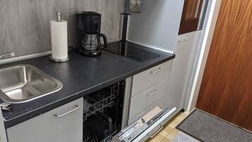 Fridge, microwave, oven, dishwasher