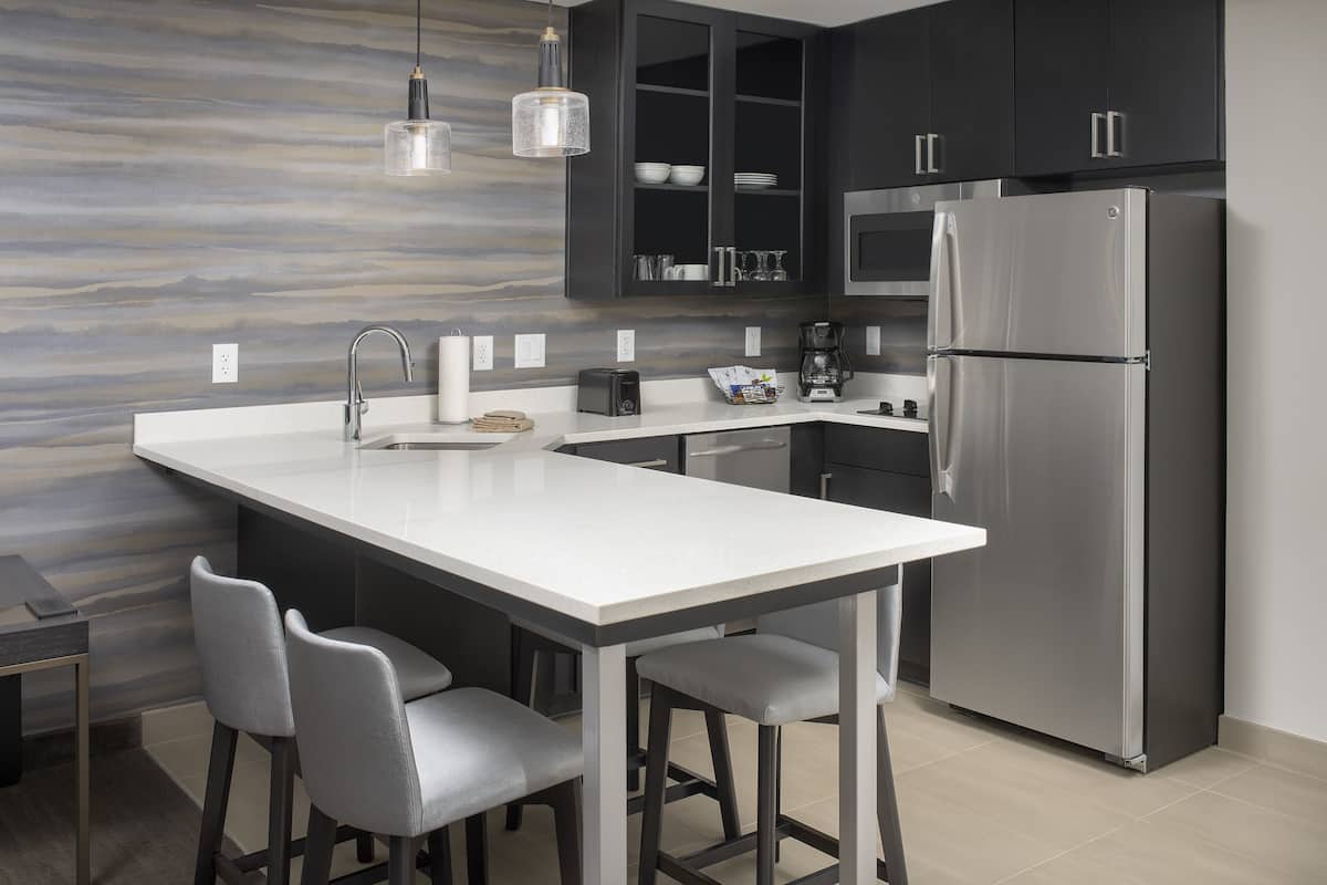 studio, 1 king bed with sofa bed | desk, blackout curtains, iron/ironing board, free wifi