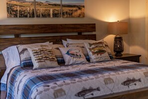 3 chambres, fer et planche à repasser, Wi-Fi gratuit, draps fournis