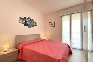 3 chambres, bureau, fer et planche à repasser, Wi-Fi