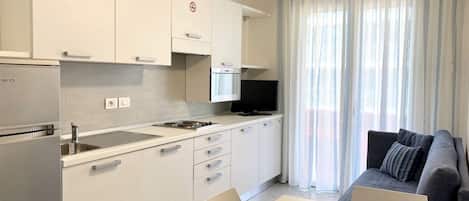 Microwave, dishwasher