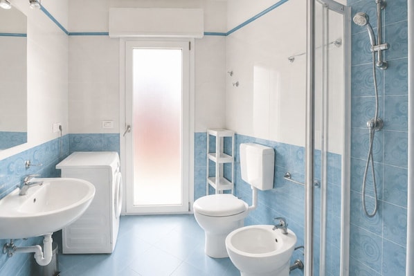 Regadera y bidet